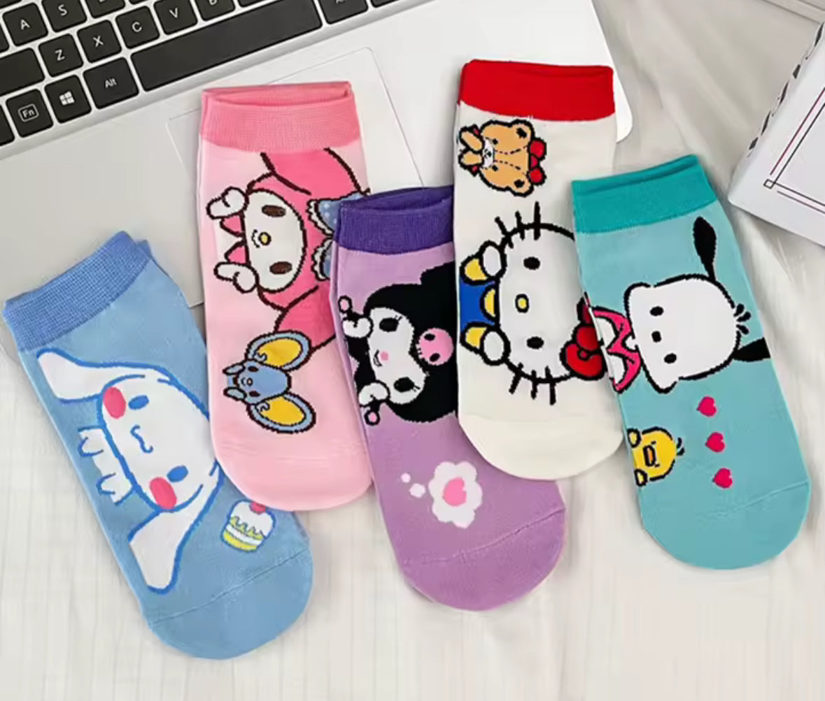 Sanrio Character Ankle Socks - Hello Kitty, My Melody, Pochacco, Pompompurin & Little Twin Stars