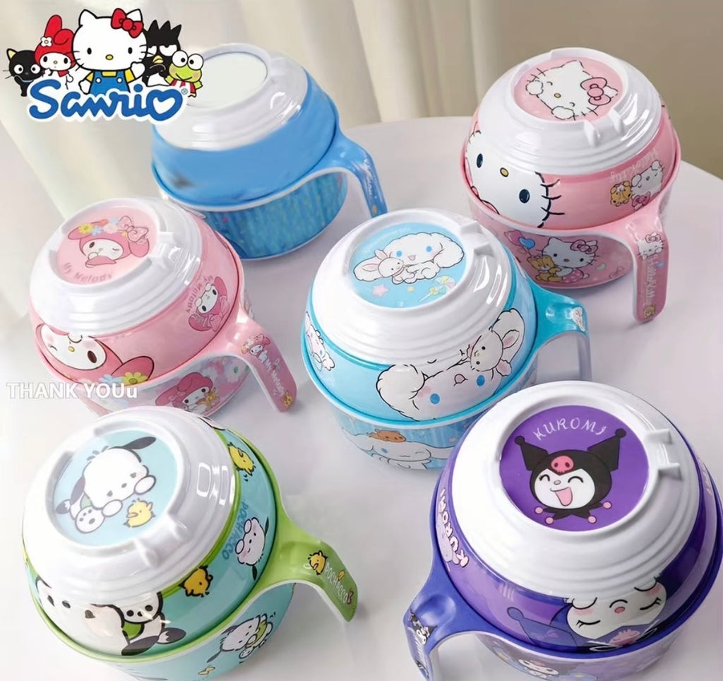 Close up of Hello Kitty Noodle Bowl Lid Top View